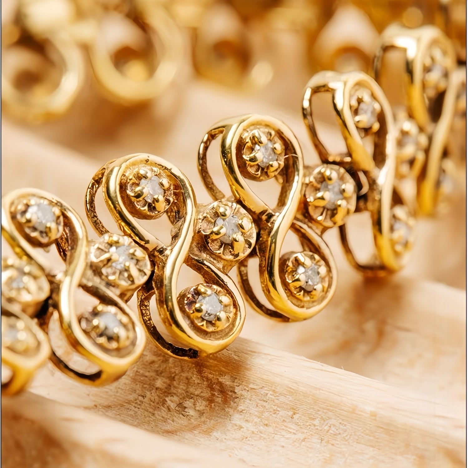 Jewelry Antique Luxury Diamond Quartz Women&