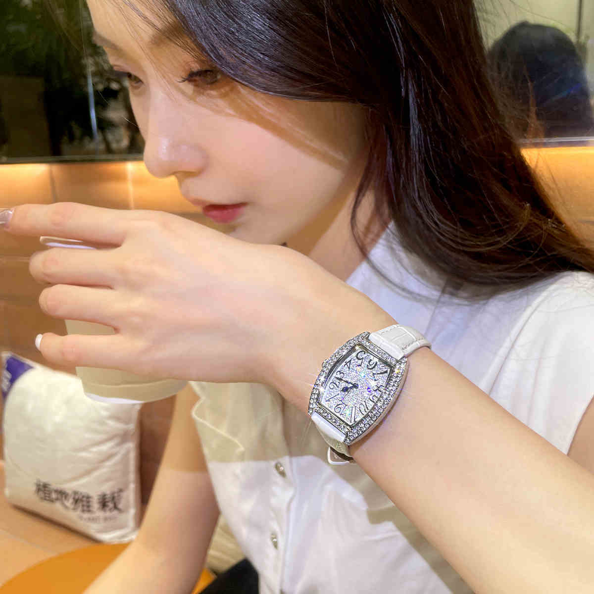 Fashion Starry Red Belt Women&