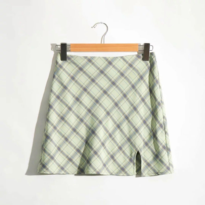 Plaid printed skirt with hip slit