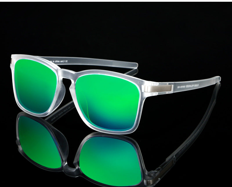 Polarized Men&