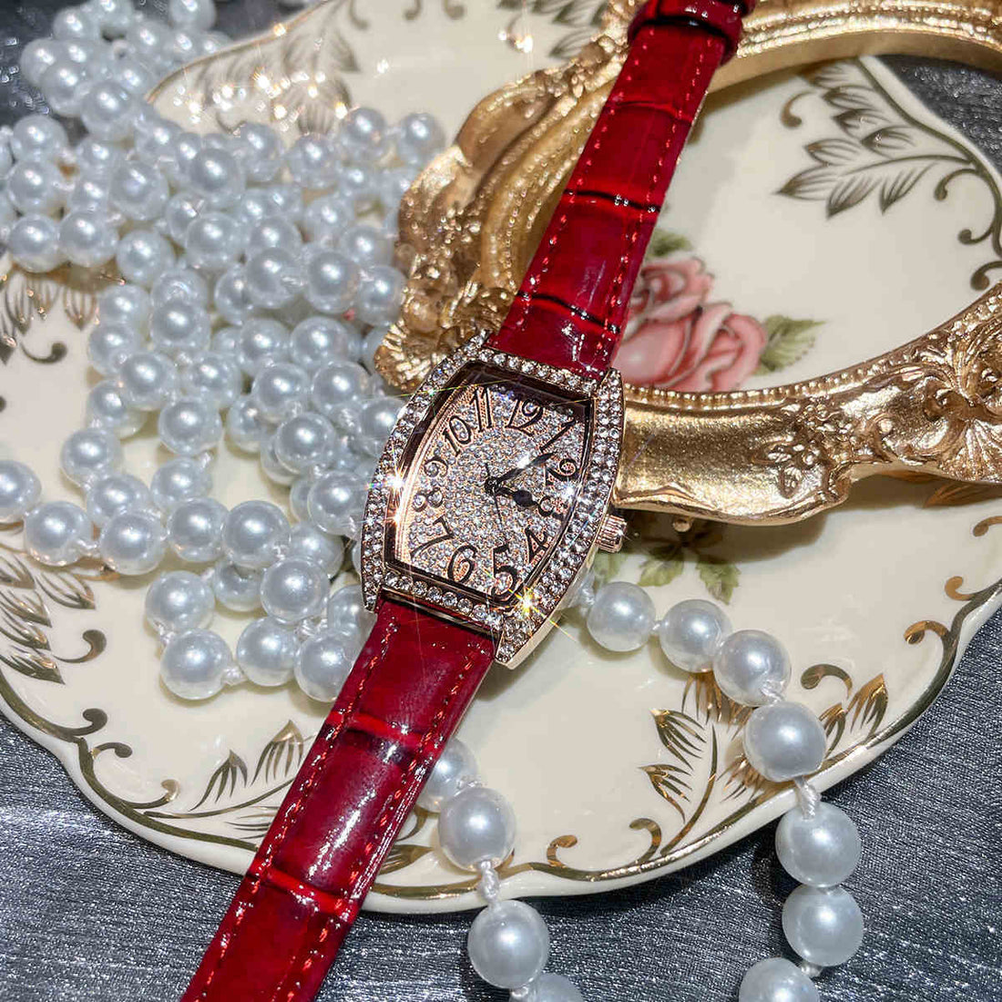 Fashion Starry Red Belt Women&