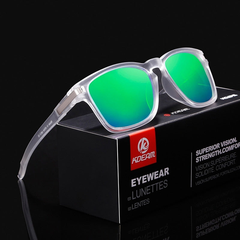Polarized Men&