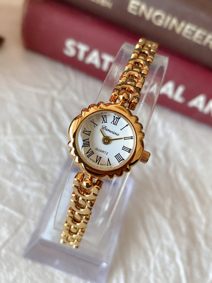 Casual Retro Bracelet Quartz Women&